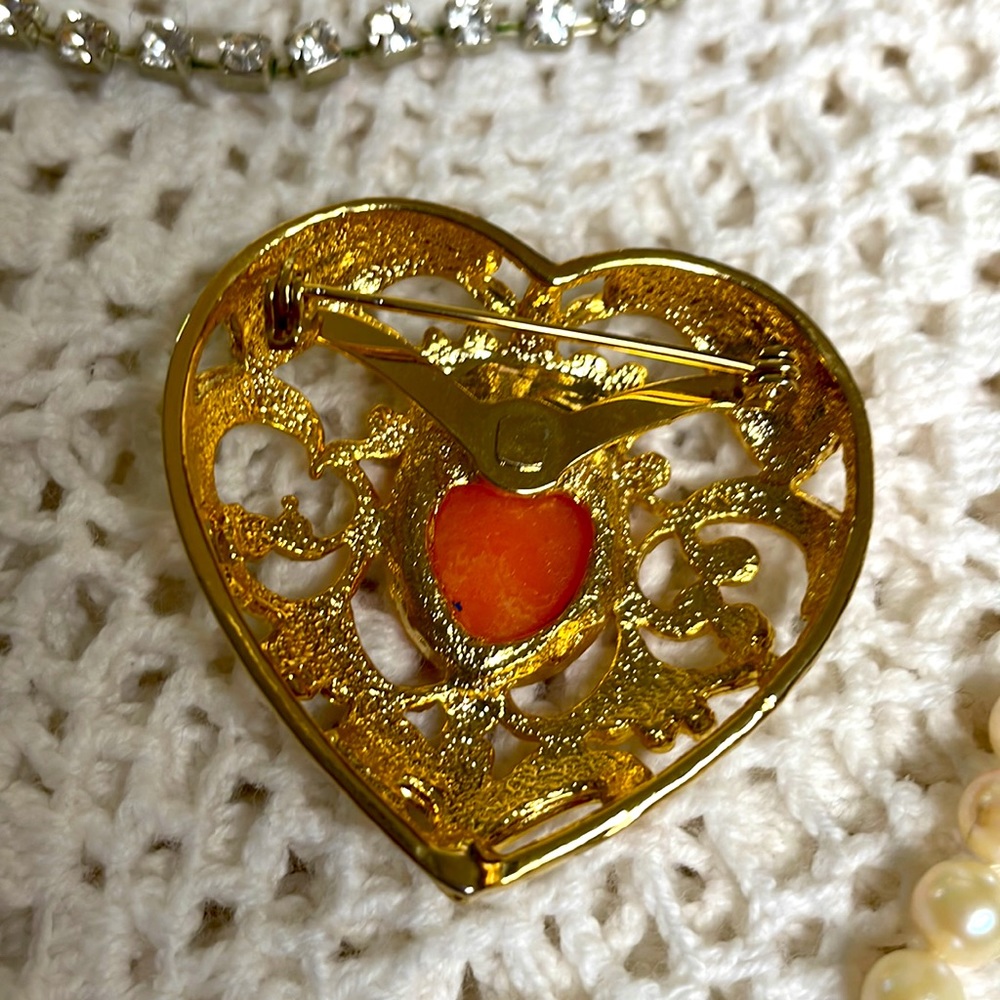 Cameo Brooch - Picture 5 of 9
